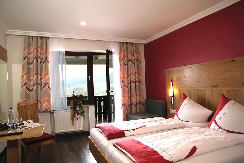 Gasthof-Hotel Dilger Rattenberg Δωμάτιο φωτογραφία