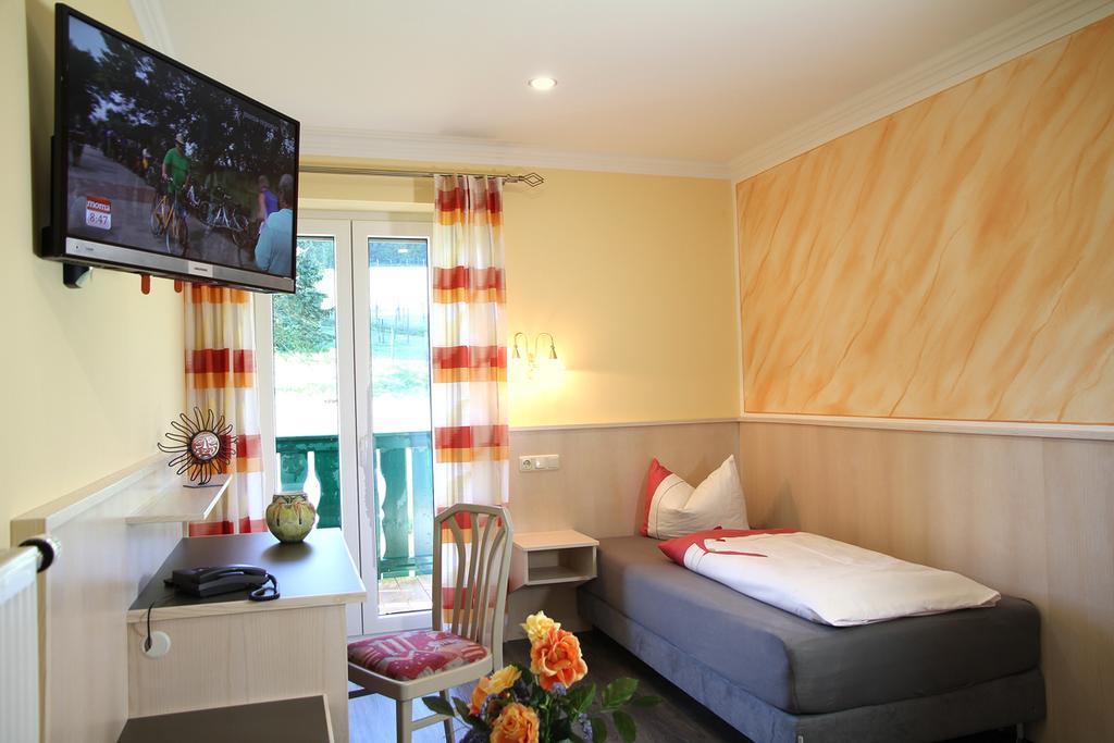 Gasthof-Hotel Dilger Rattenberg Εξωτερικό φωτογραφία